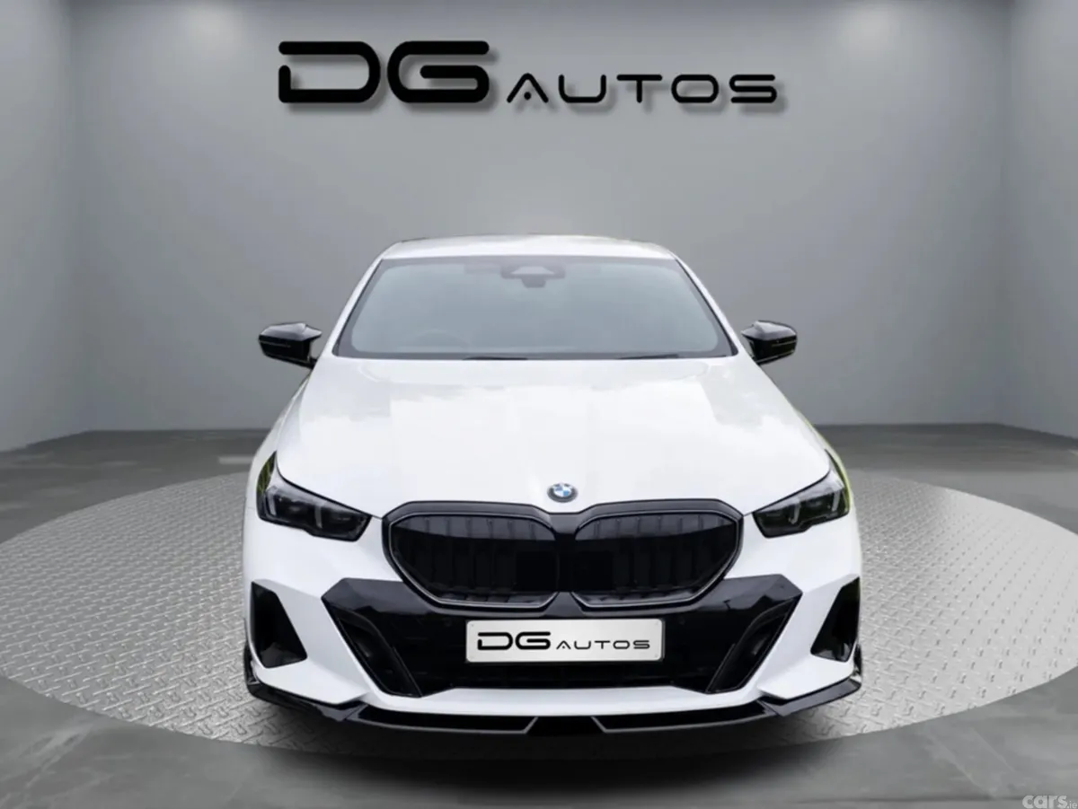 BMW 5-Series Saloon, Petrol Plug-in Hybrid, 2025, White