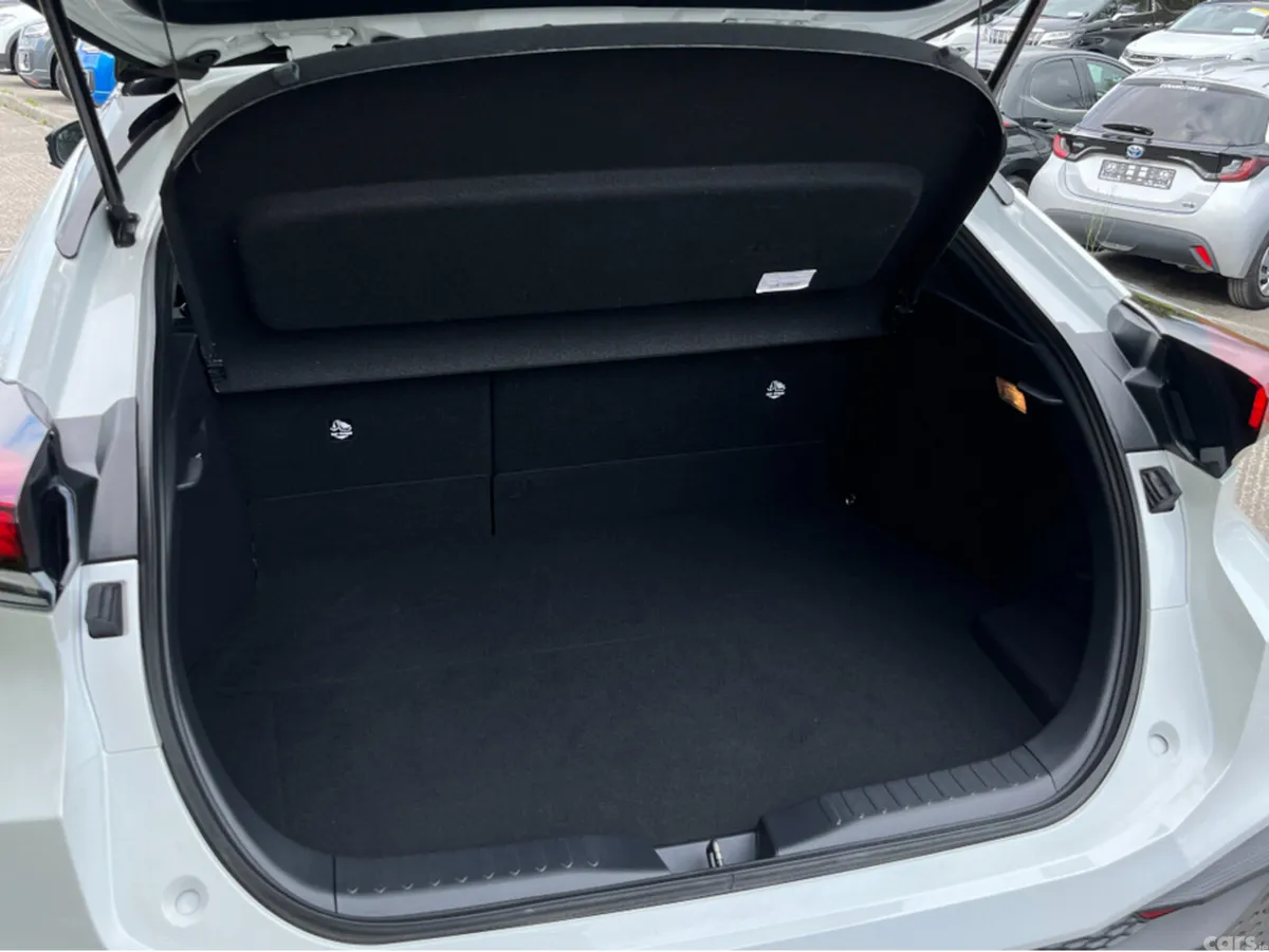Toyota C-HR SUV, Petrol Plug-in Hybrid, 2024, White