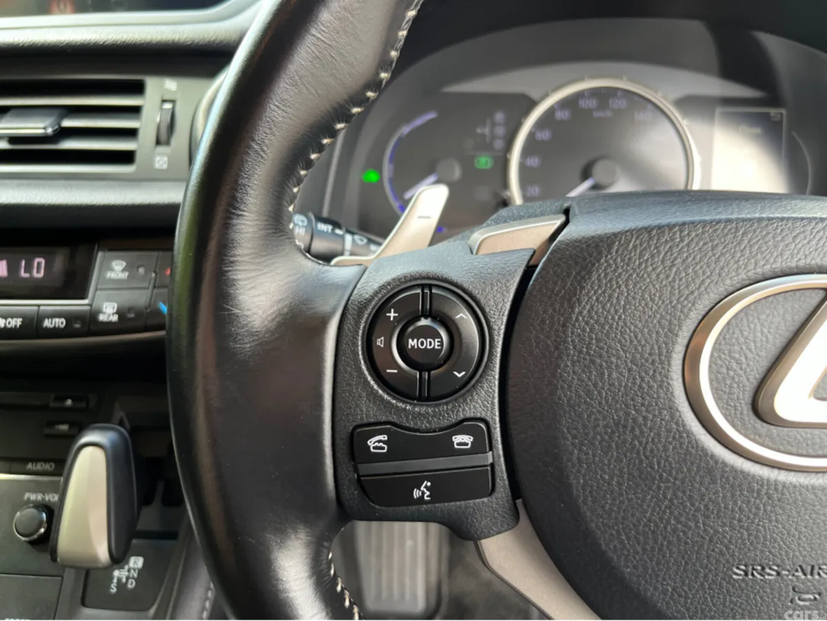 Lexus CT Hatchback, Petrol Hybrid, 2017, White