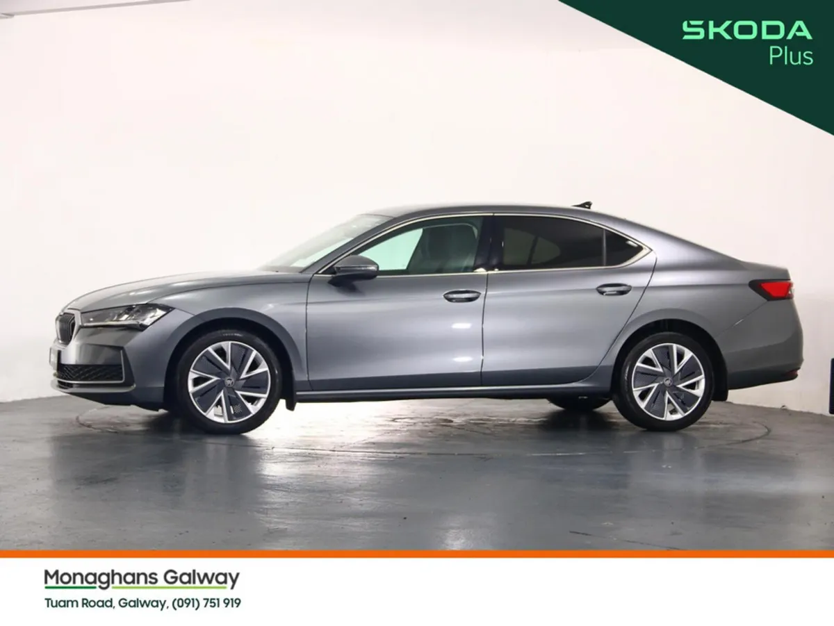 Skoda Superb Hatchback, Diesel, 2025, Grey