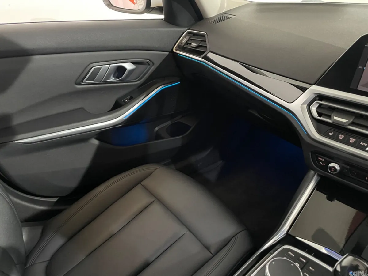BMW 3-Series Saloon, Petrol Plug-in Hybrid, 2021, White
