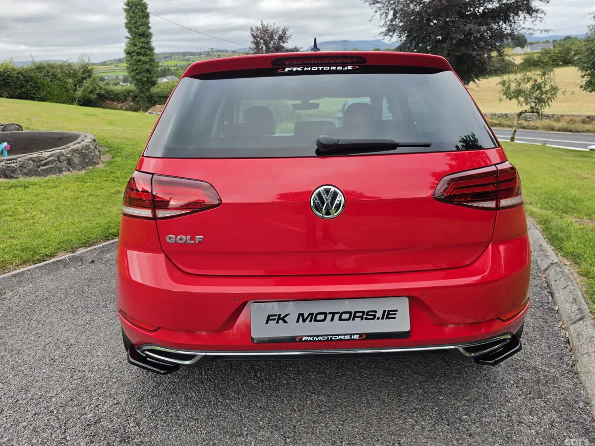 Volkswagen Golf Estate, Diesel, 2019, Red