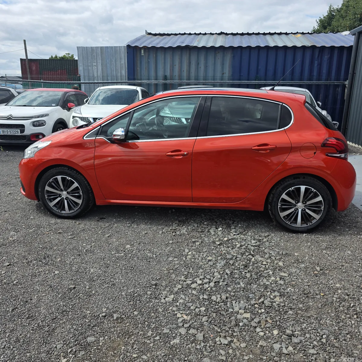 Peugeot 208 Hatchback, Petrol, 2017, Orange