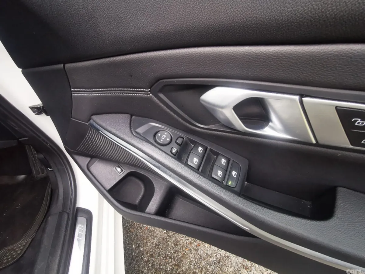 BMW 3-Series Saloon, Petrol Plug-in Hybrid, 2021, White