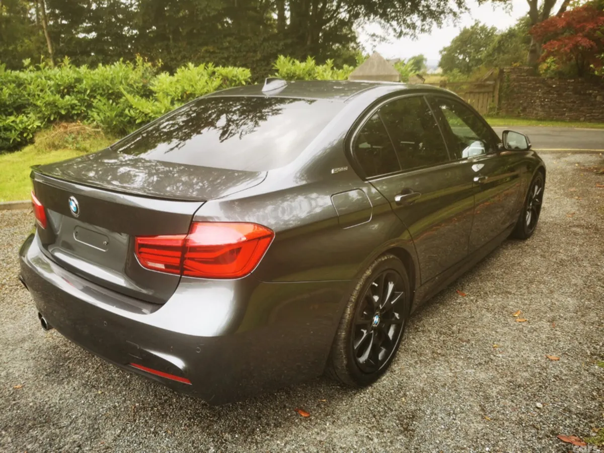 BMW 3-Series Saloon, Petrol Plug-in Hybrid, 2016, Grey