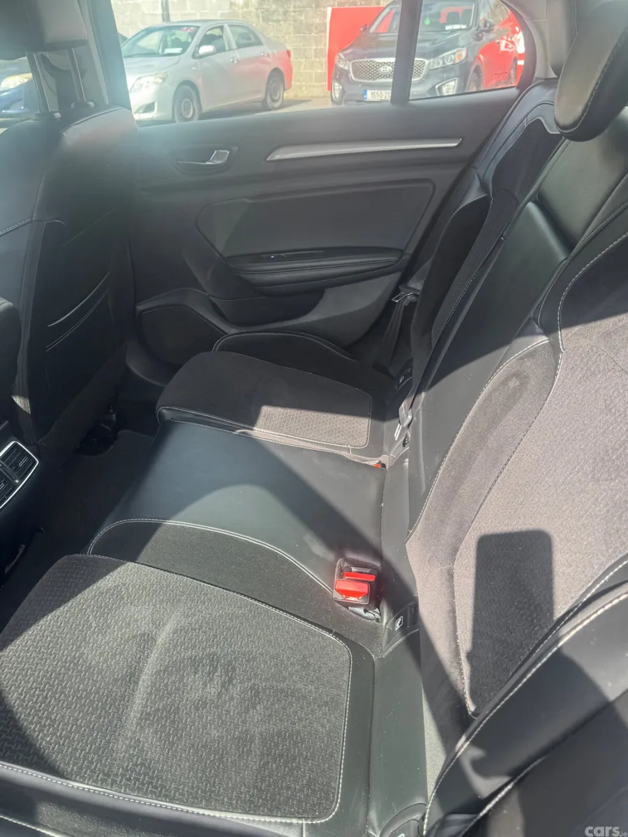Renault Megane Saloon, Diesel, 2019, Black