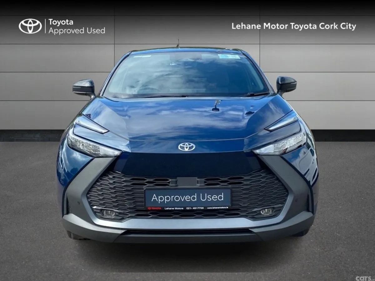 Toyota C-HR SUV, Petrol Hybrid, 2026, Blue
