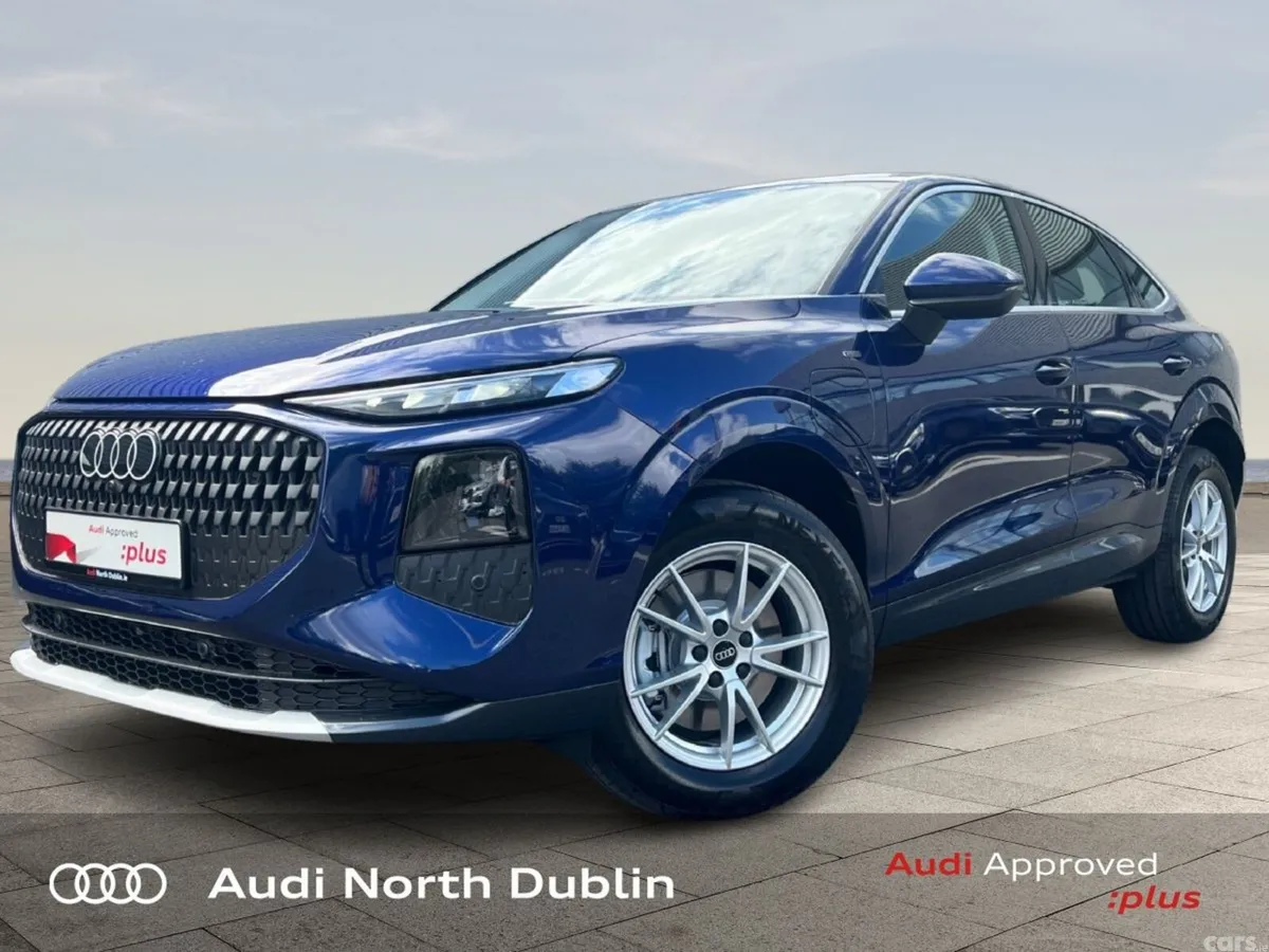 Audi Q3 Coupe, Petrol Plug-in Hybrid, 2026, Blue