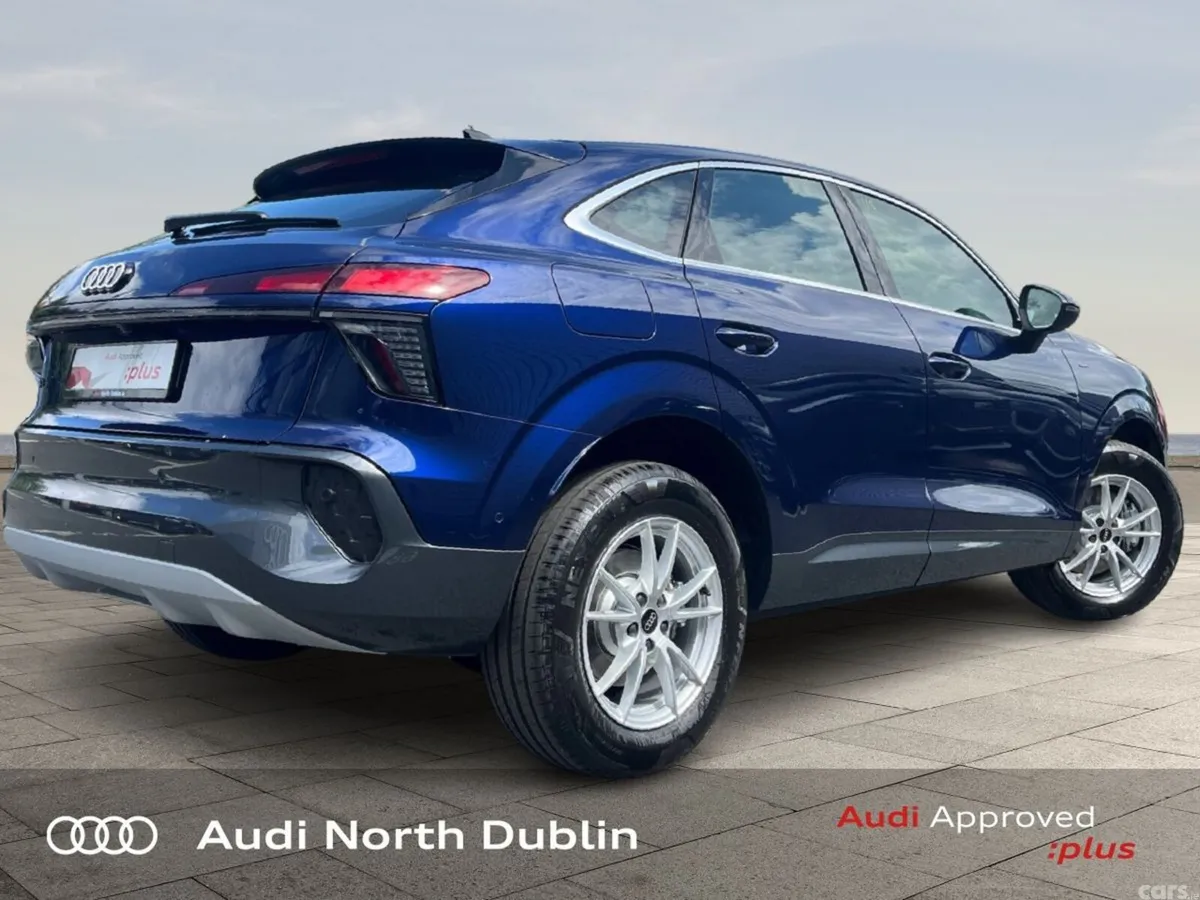 Audi Q3 Coupe, Petrol Plug-in Hybrid, 2026, Blue