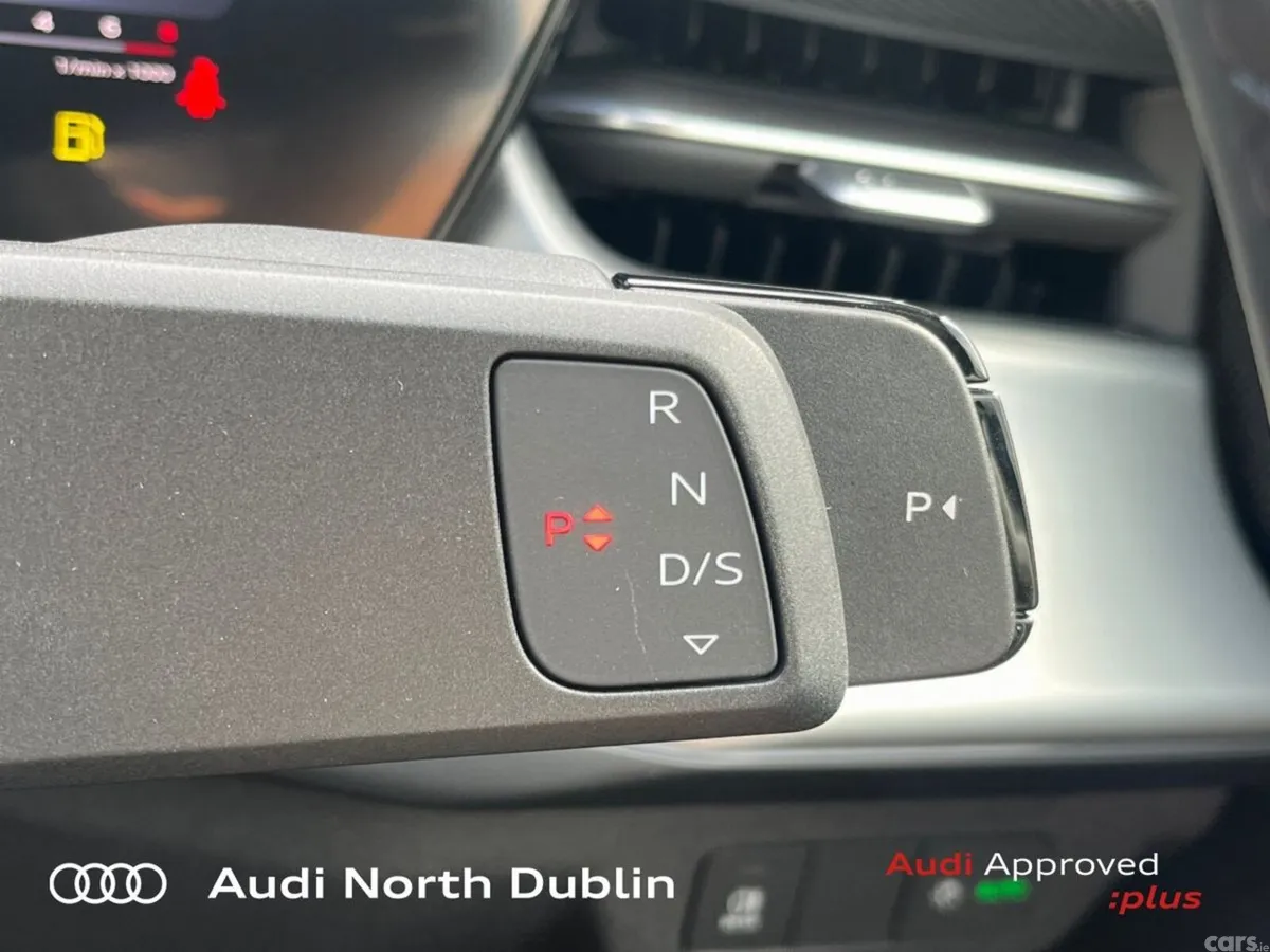 Audi Q3 Coupe, Petrol Plug-in Hybrid, 2026, Blue