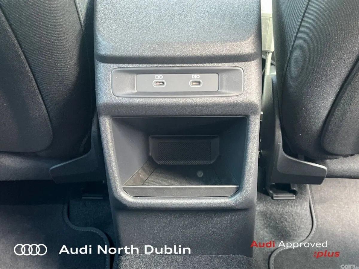 Audi Q3 Coupe, Petrol Plug-in Hybrid, 2026, Blue