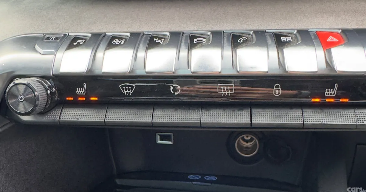 Peugeot 3008 SUV, Diesel, 2018, Blue