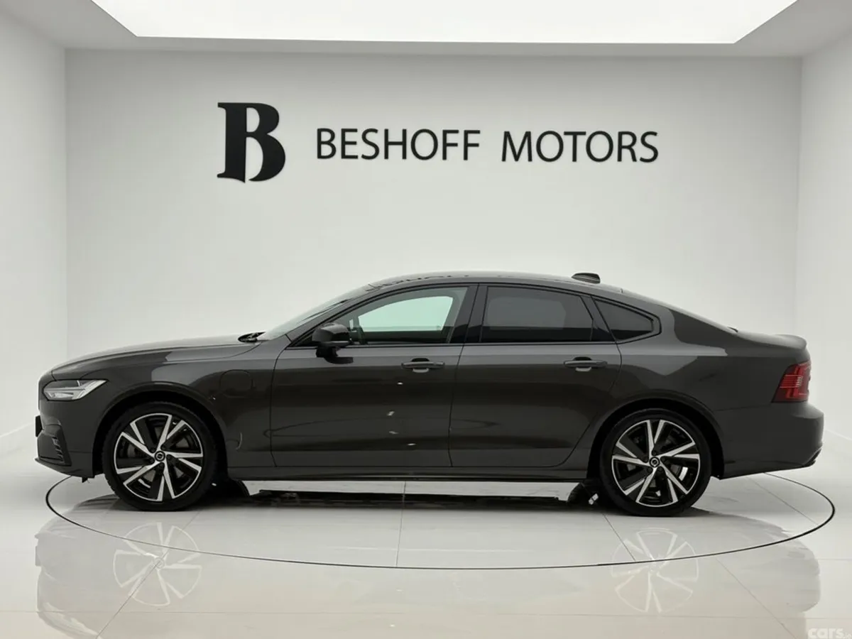 Volvo S90 Saloon, Petrol Plug-in Hybrid, 2022, Grey