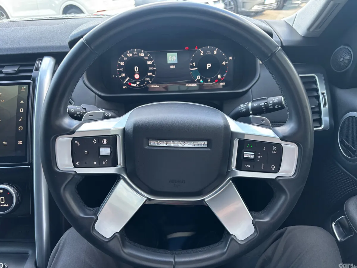 Land Rover Discovery Van, Diesel, 2023, Black