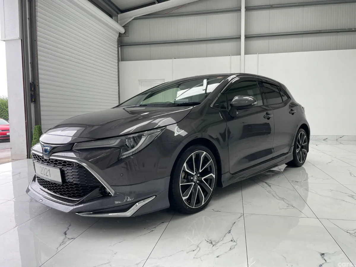 Toyota Corolla Hatchback, Petrol Hybrid, 2021, Grey