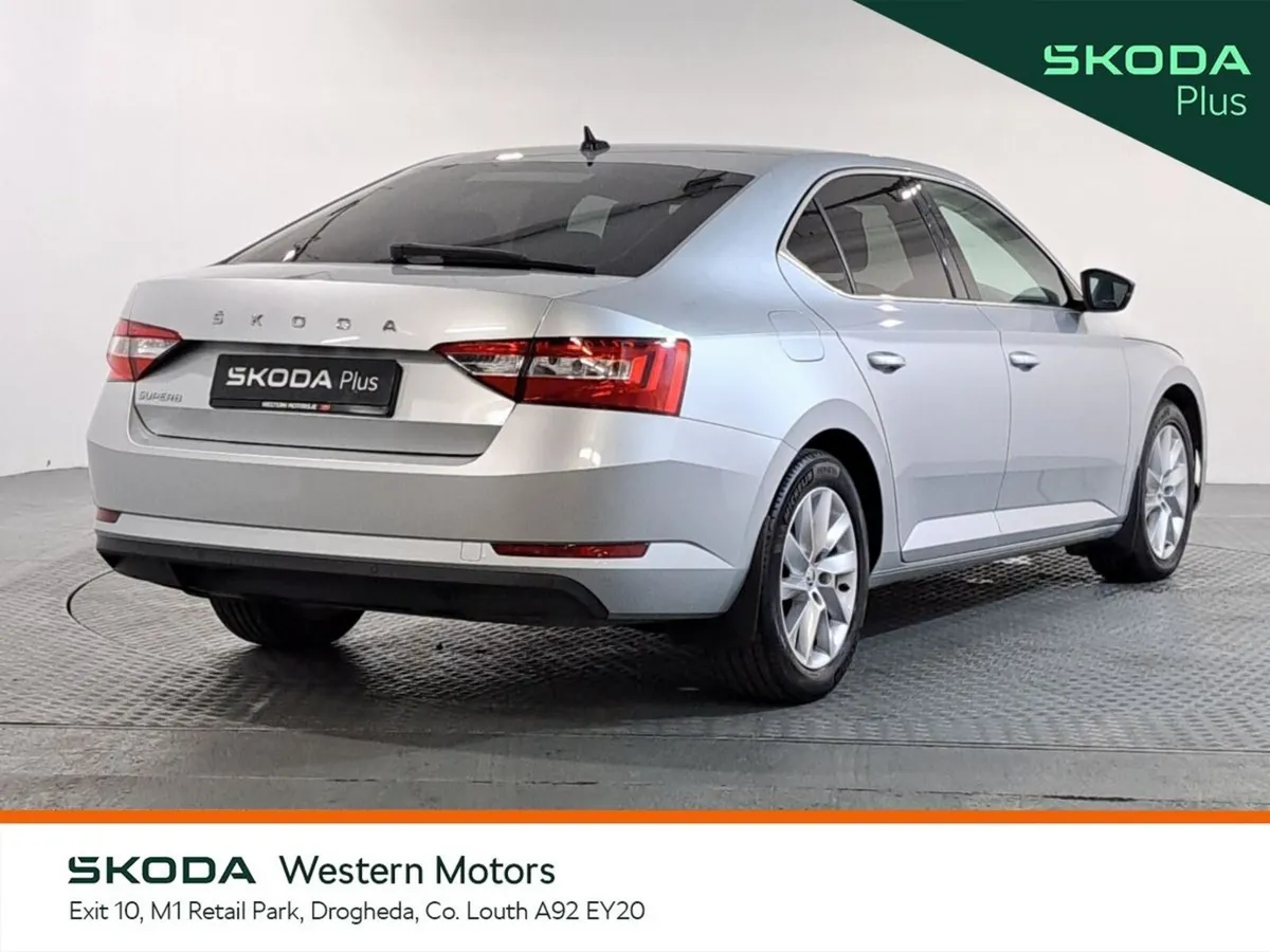 Skoda Superb Saloon, Diesel, 2024, Grey