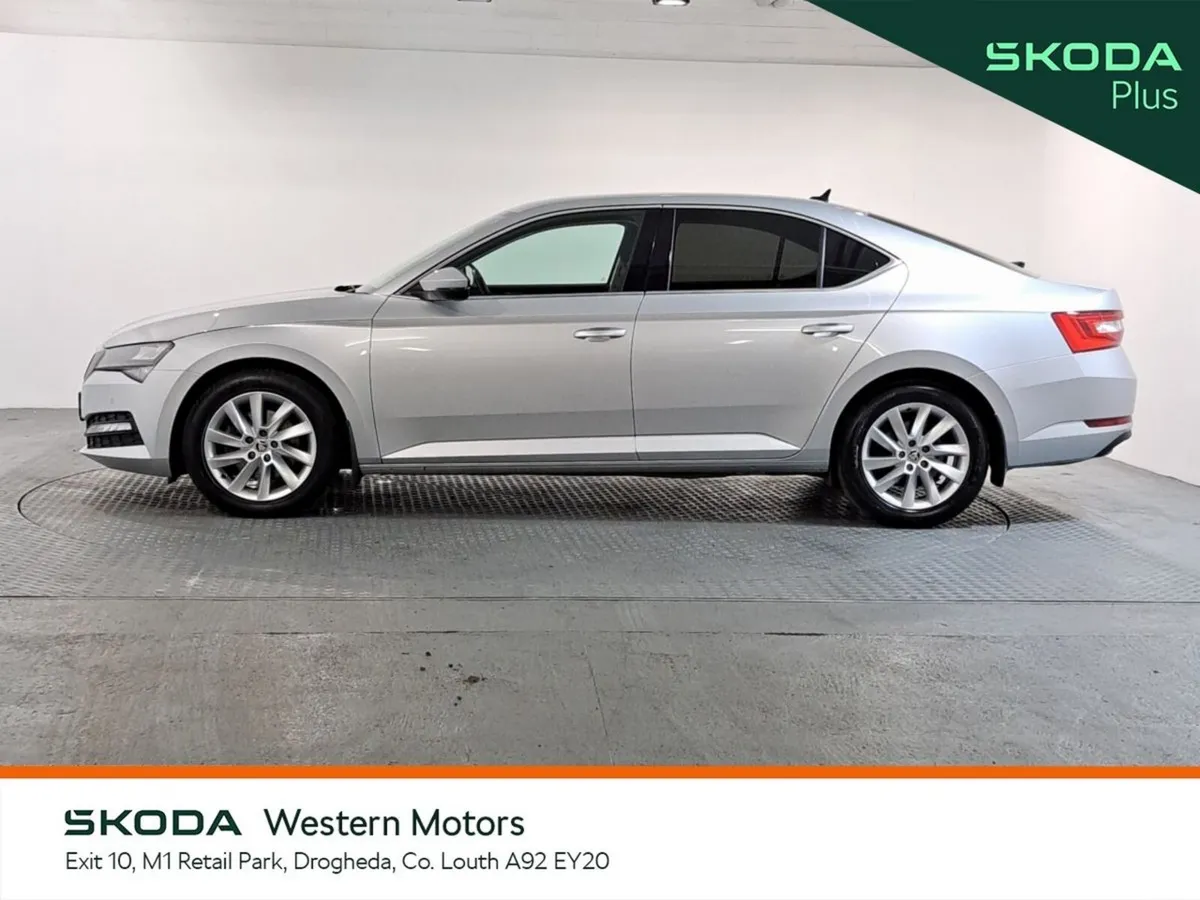 Skoda Superb Saloon, Diesel, 2024, Grey