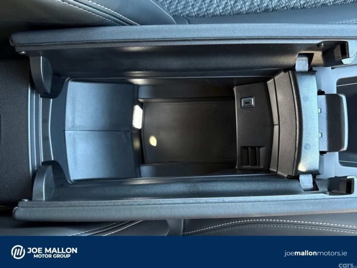 Peugeot 408 Hatchback, Petrol Hybrid, 2027, Green