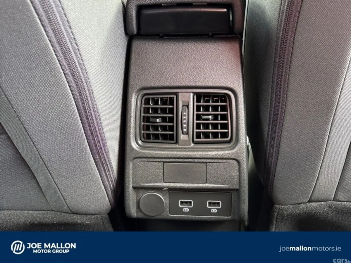 Renault Arkana Hatchback, Petrol, 2023, Grey