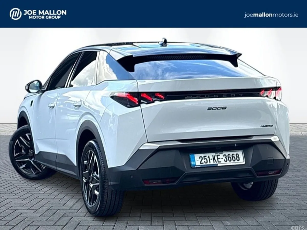 Peugeot 3008 MPV, Petrol Hybrid, 2025, White