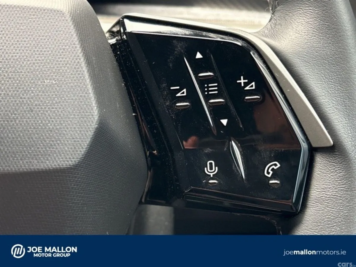 Peugeot 3008 MPV, Petrol, 2026, Blue