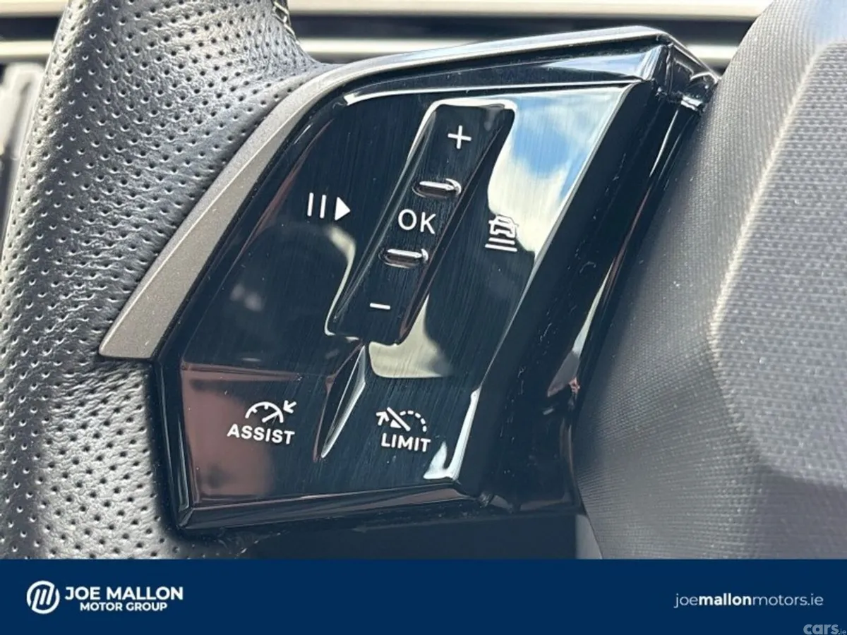 Peugeot 3008 MPV, Petrol Hybrid, 2025, White
