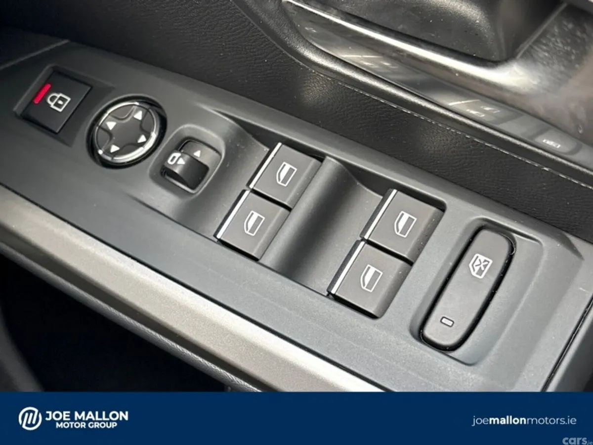 Peugeot 3008 MPV, Petrol Hybrid, 2025, White
