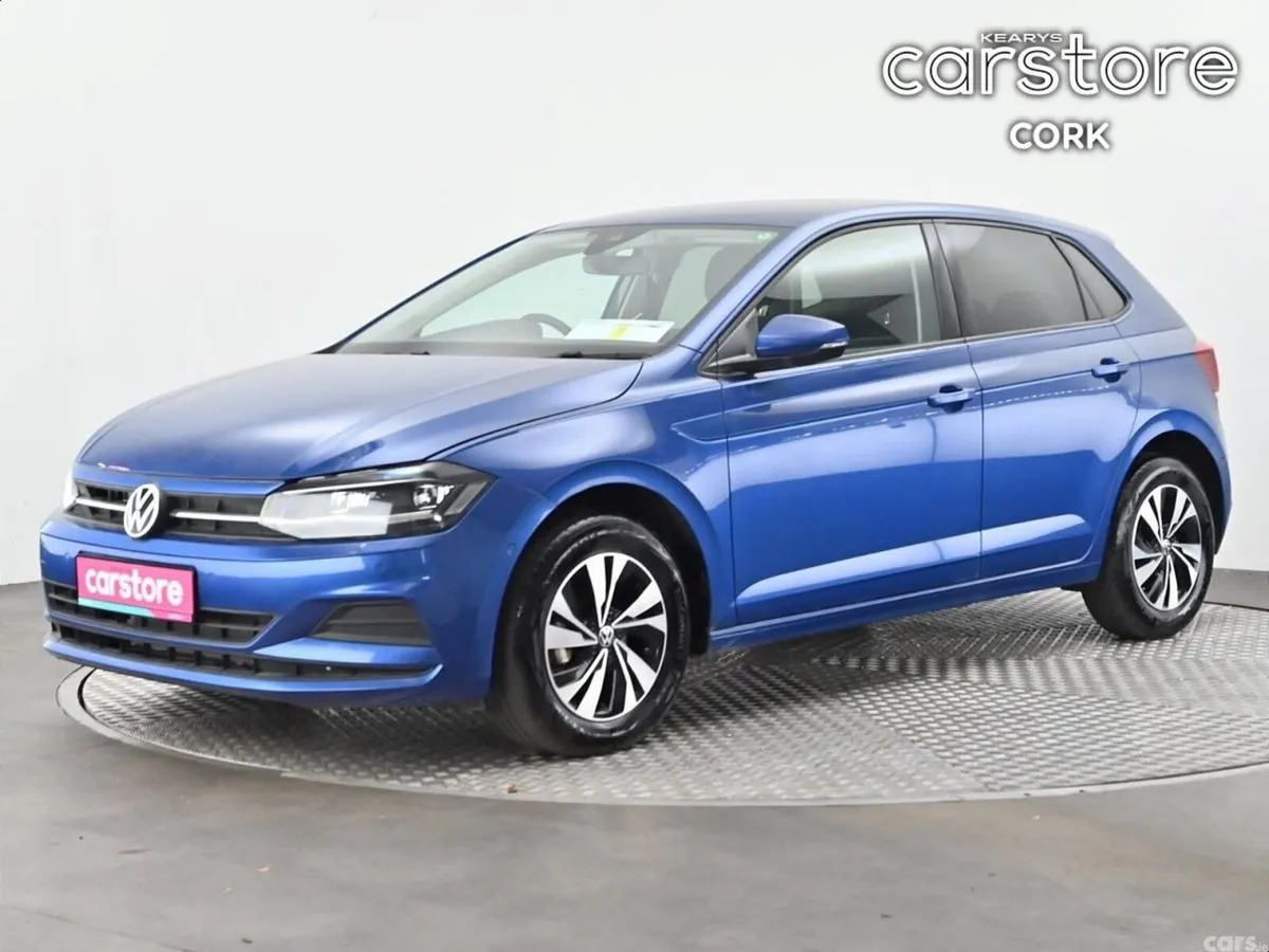 Volkswagen Polo Hatchback, Petrol, 2021, Blue