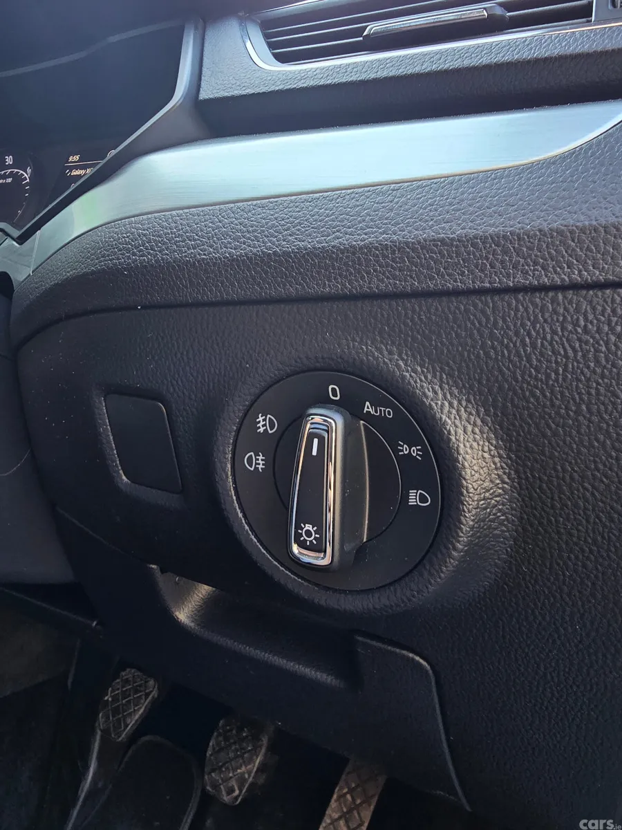 Skoda Superb Saloon, Diesel, 2017, Blue