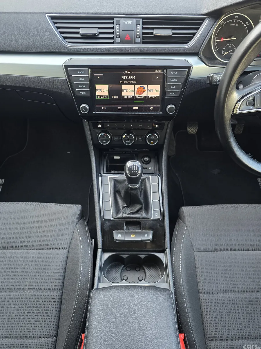 Skoda Superb Saloon, Diesel, 2017, Blue