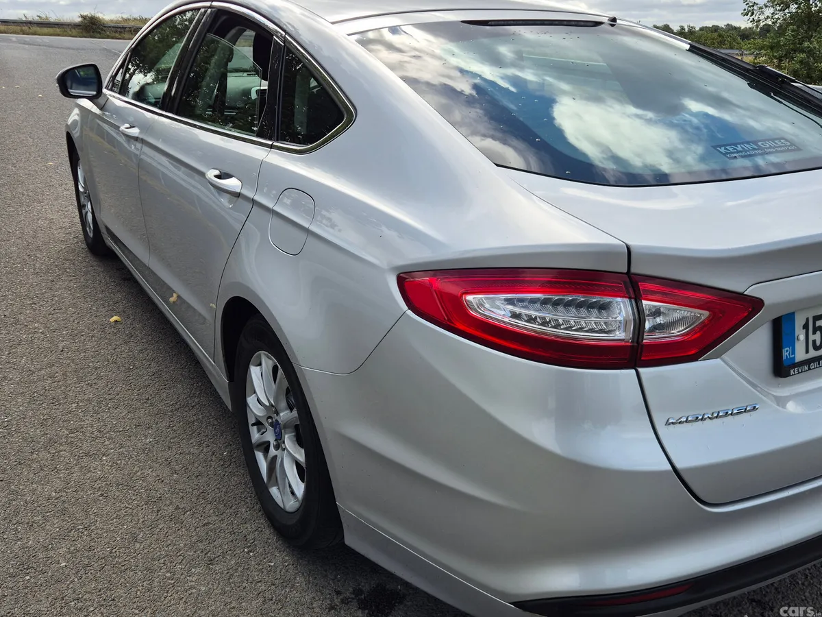 Ford Mondeo Hatchback, Diesel, 2015, Silver
