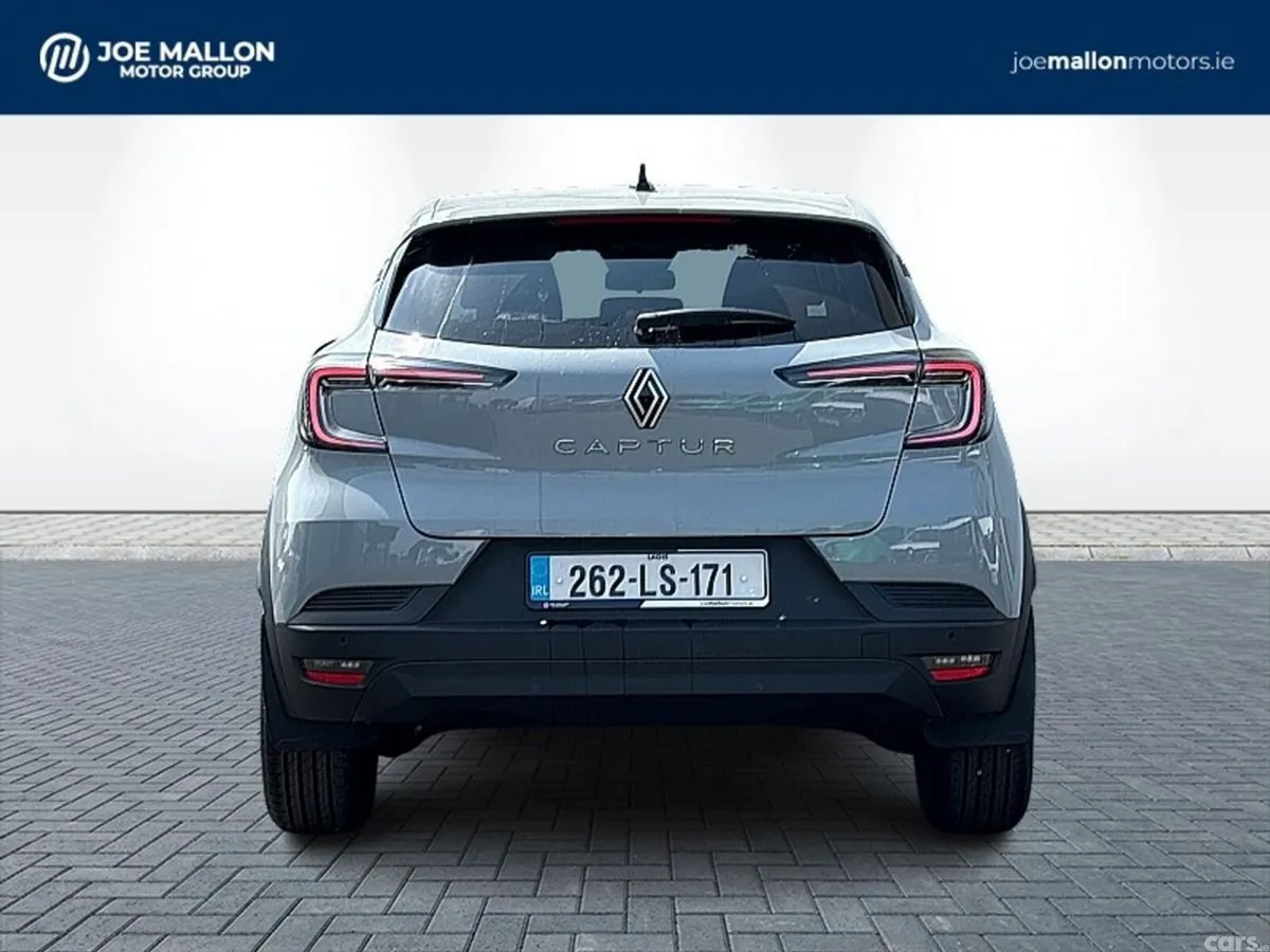 Renault Captur Hatchback, Petrol, 2026, Grey