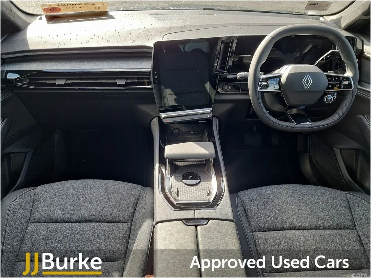 Renault Austral SUV, Petrol Hybrid, 2026, Grey