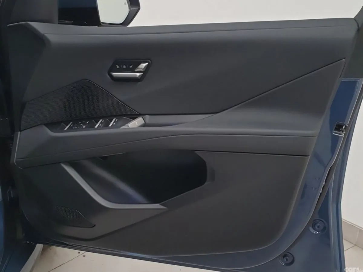 BMW iX3 SUV, Electric, 2026, Blue