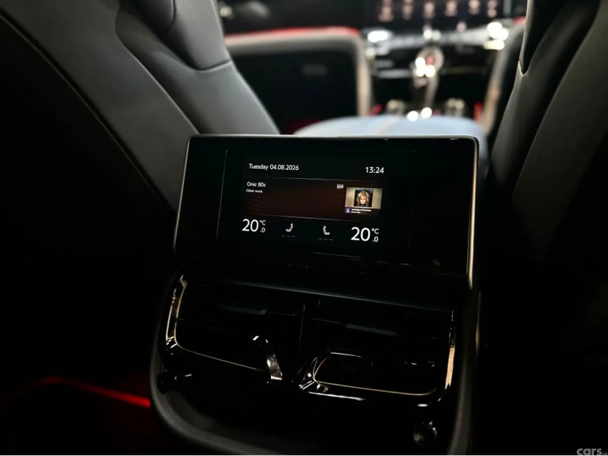 Bentley Flying Spur Saloon, Petrol Plug-in Hybrid, 2026, Black