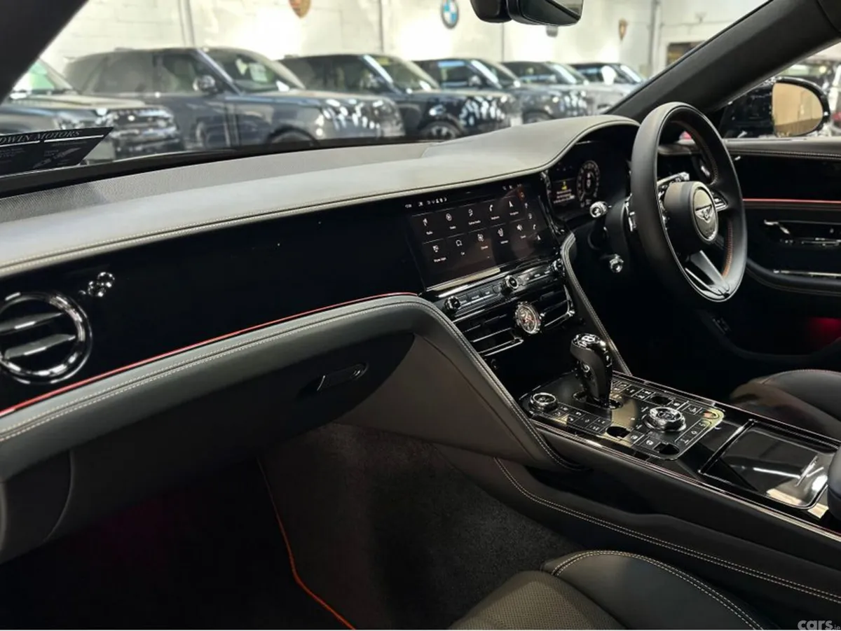 Bentley Flying Spur Saloon, Petrol Plug-in Hybrid, 2026, Black
