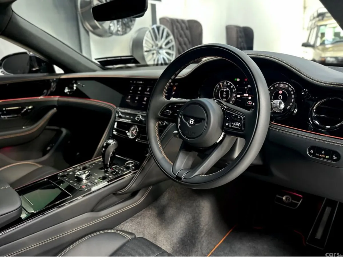 Bentley Flying Spur Saloon, Petrol Plug-in Hybrid, 2026, Black