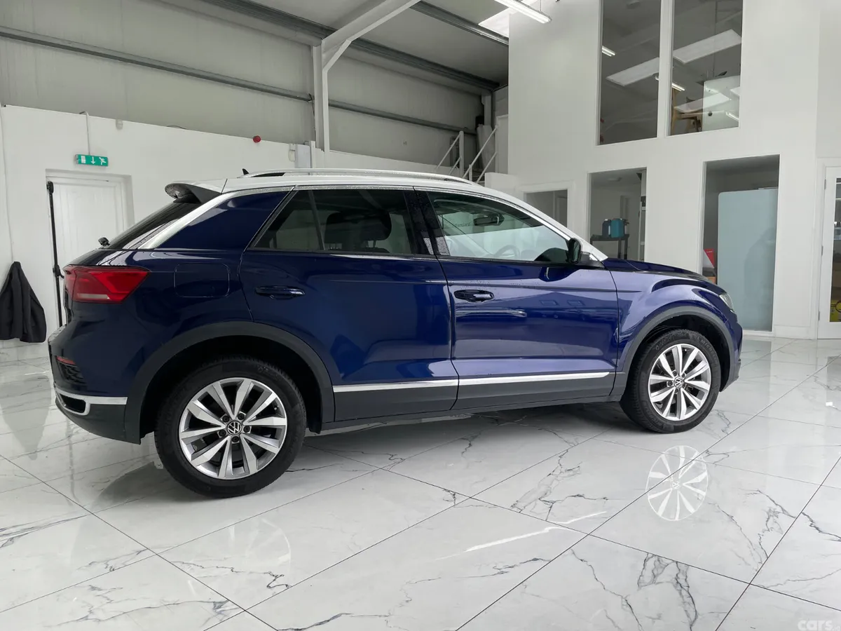Volkswagen T-Roc Hatchback, Diesel, 2021, Blue