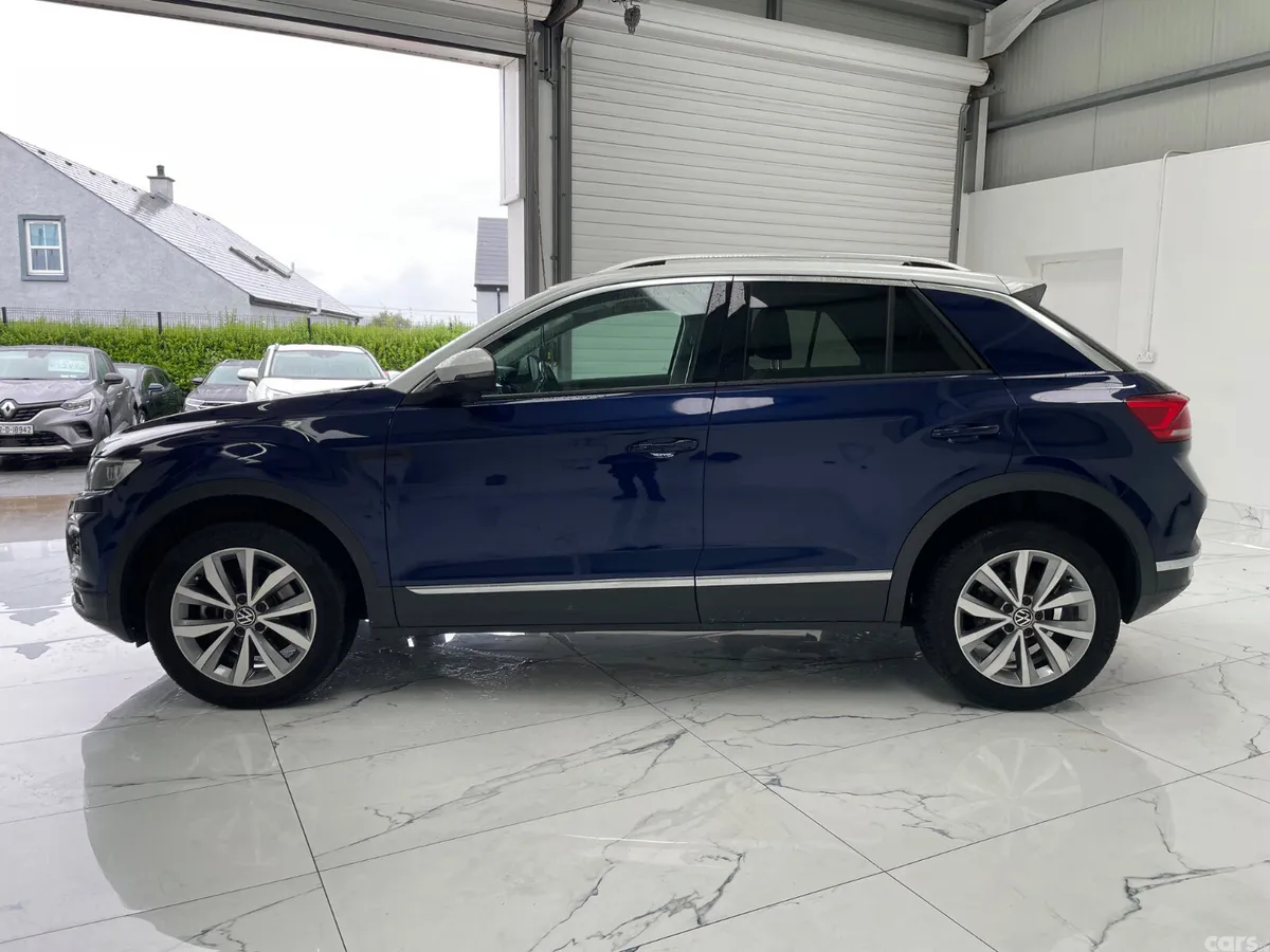 Volkswagen T-Roc Hatchback, Diesel, 2021, Blue