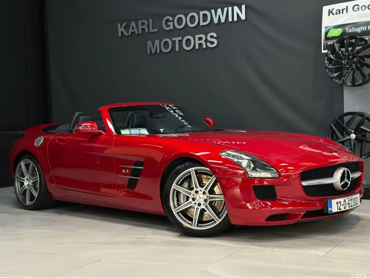 Mercedes-Benz SLS Convertible, Petrol, 2012, Red