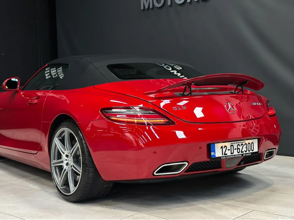 Mercedes-Benz SLS Convertible, Petrol, 2012, Red