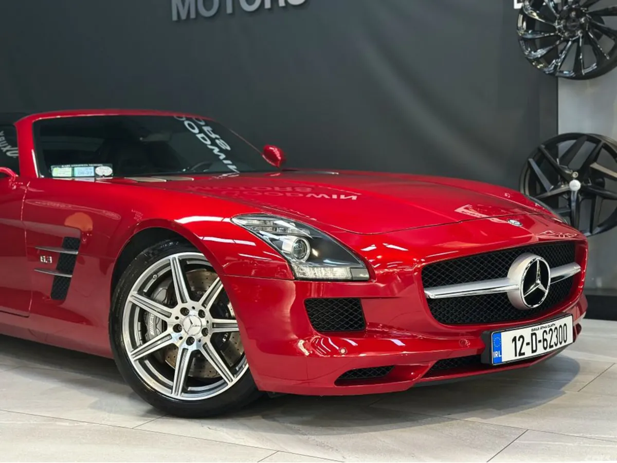 Mercedes-Benz SLS Convertible, Petrol, 2012, Red