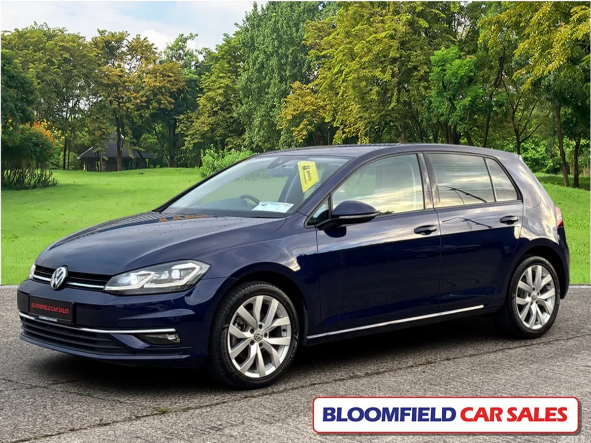 Volkswagen Golf Hatchback, Petrol, 2017, Blue