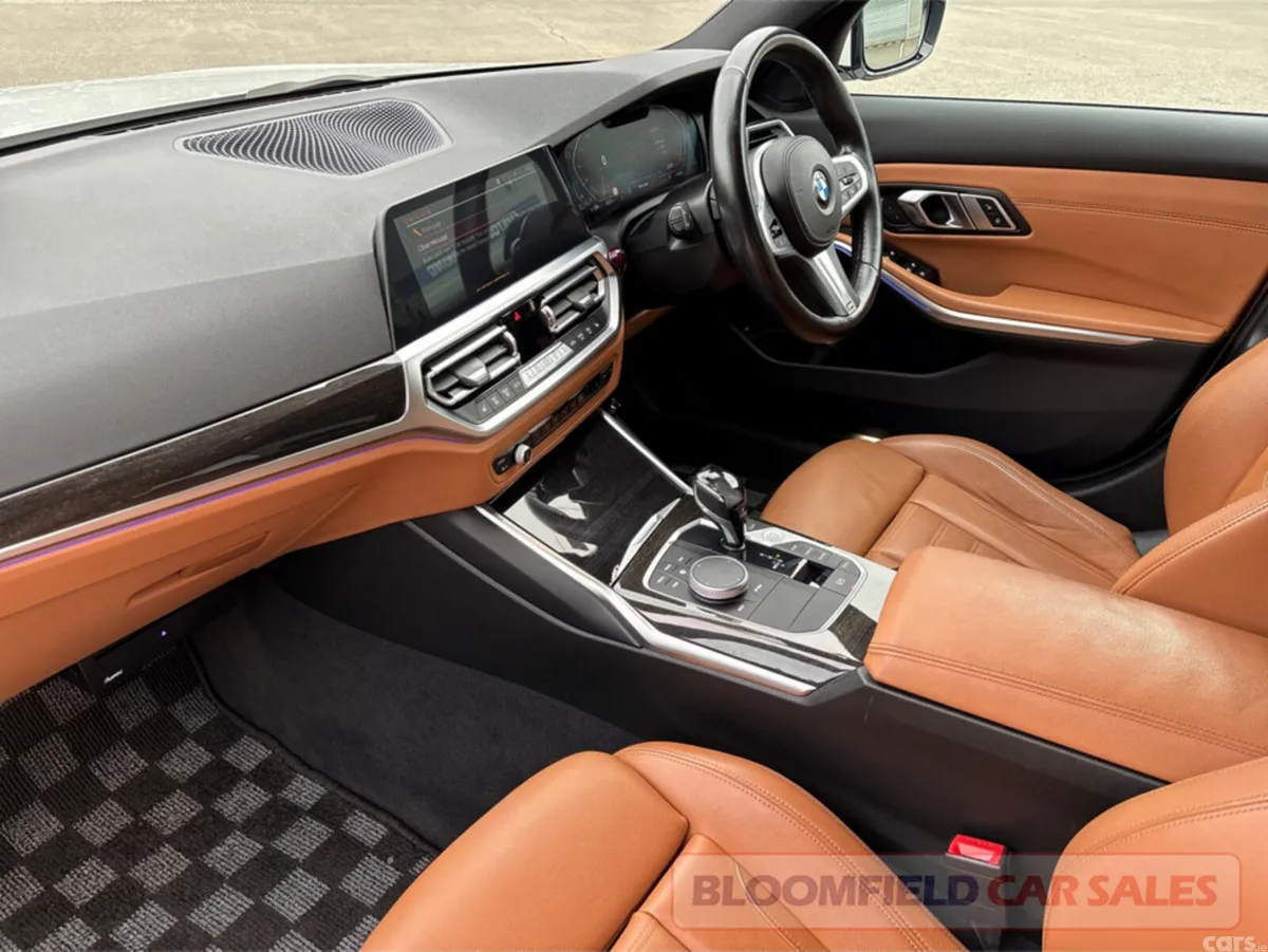 BMW 3-Series Saloon, Diesel, 2021, White