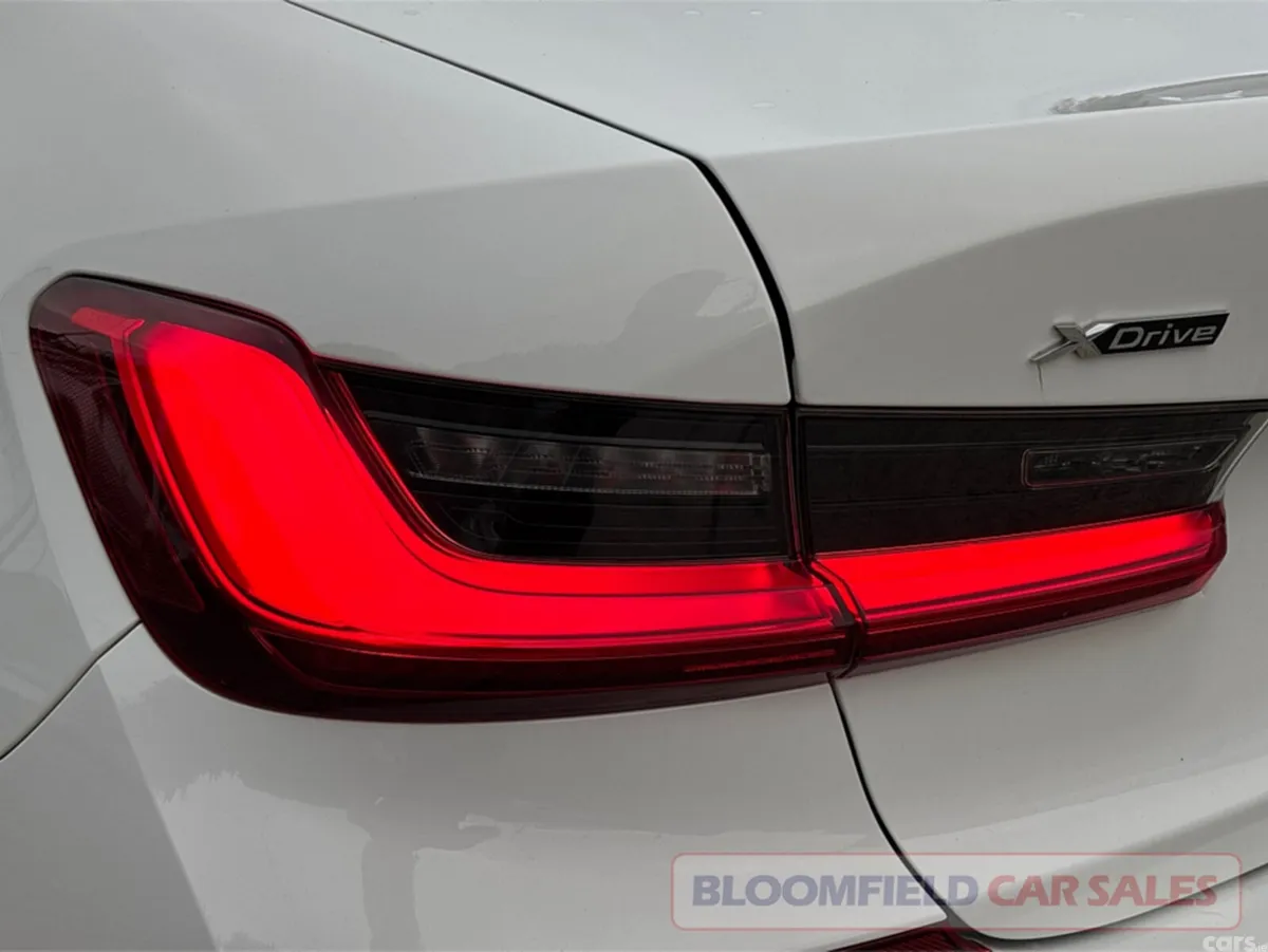 BMW 3-Series Saloon, Diesel, 2021, White