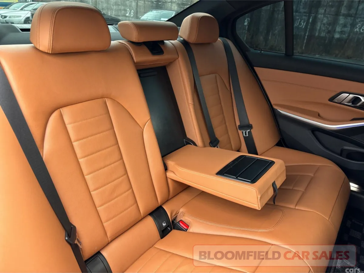 BMW 3-Series Saloon, Diesel, 2021, White