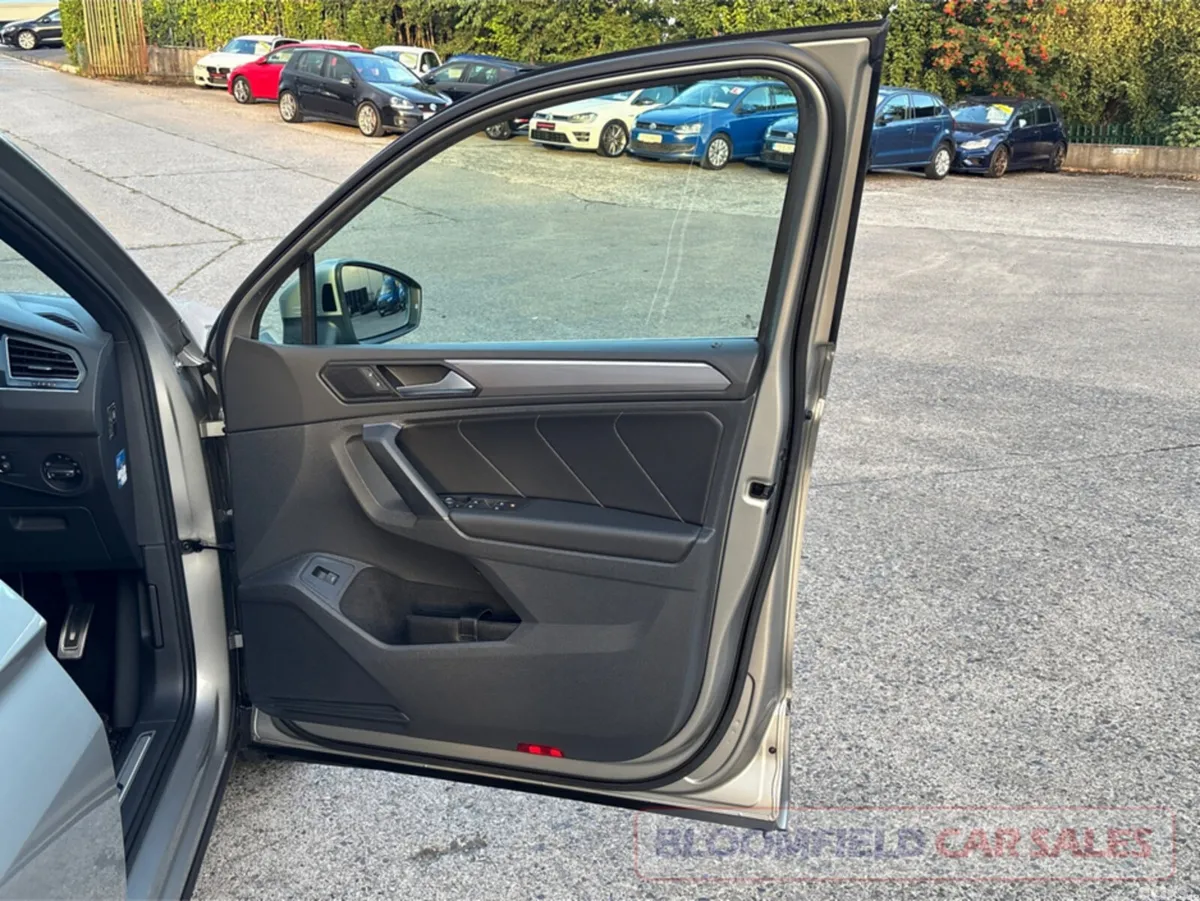 Volkswagen Tiguan SUV, Diesel, 2019, Silver