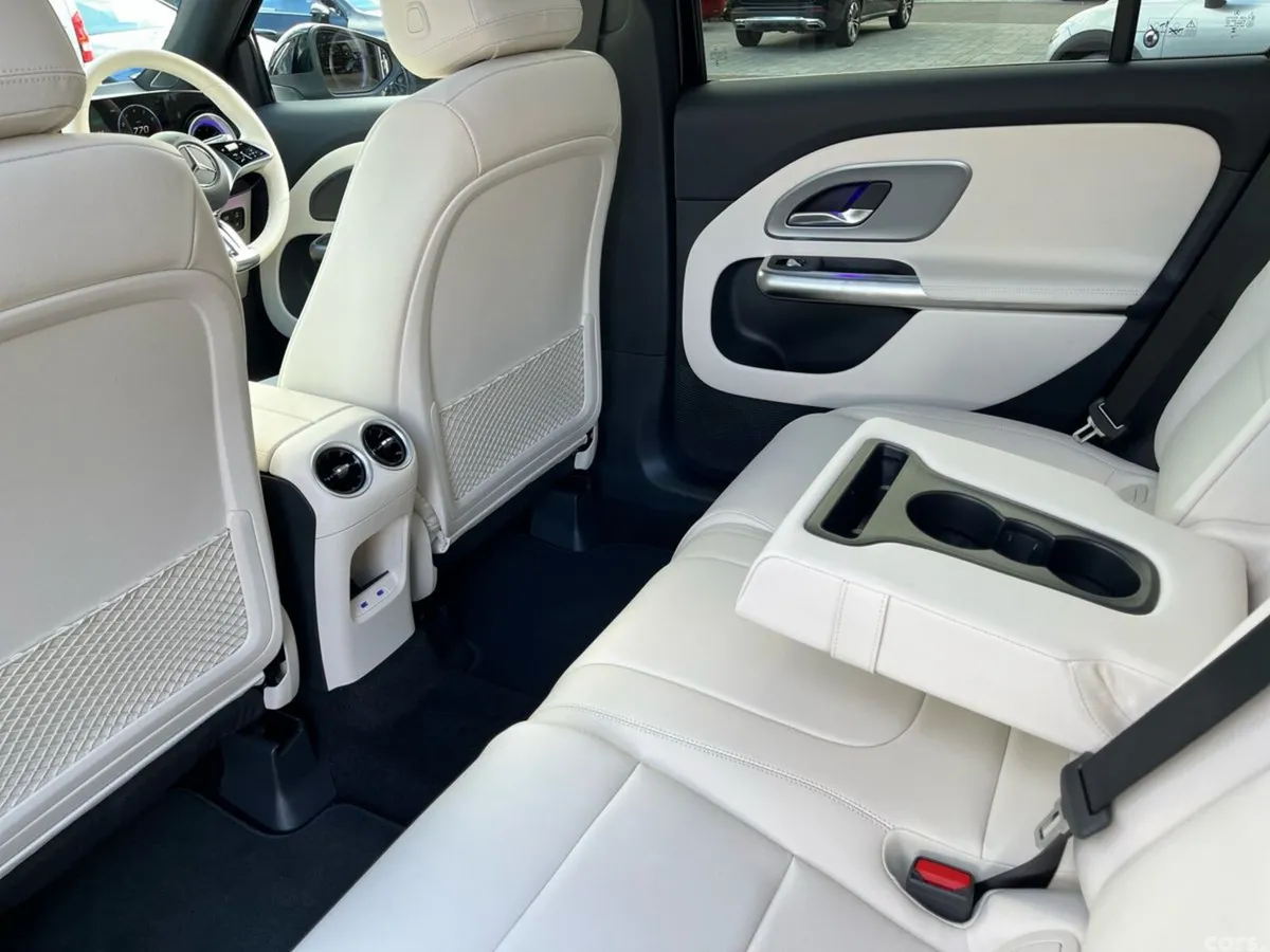 Mercedes-Benz GLB SUV, Petrol Hybrid, 2026, Black