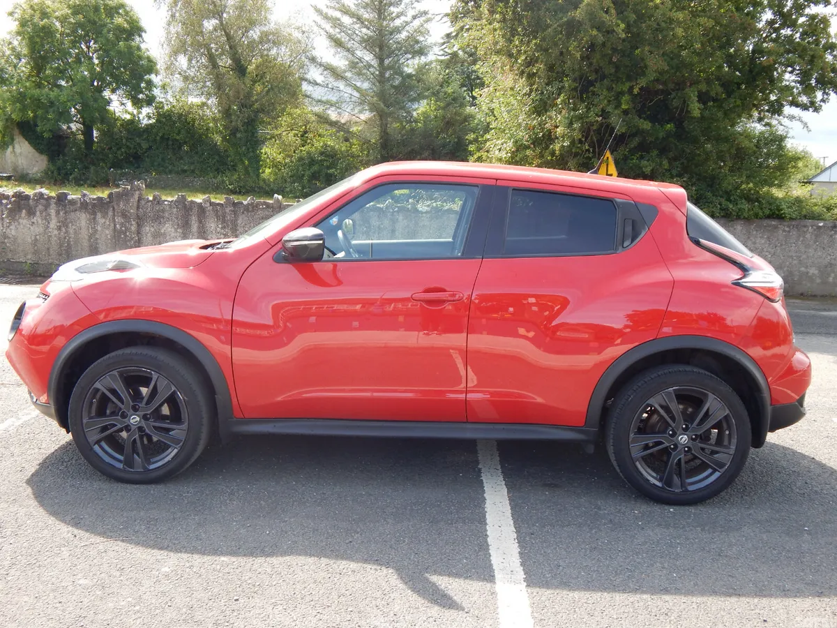 Nissan Juke SUV, Diesel, 2016, Red