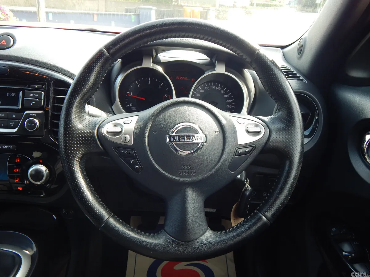 Nissan Juke SUV, Diesel, 2016, Red